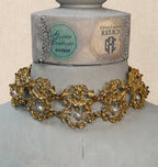 030 — Gilded Lace