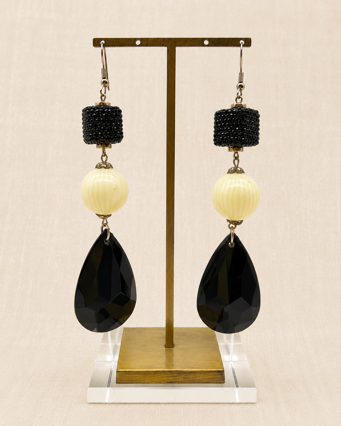 The Prism Relic Collection — Black 17